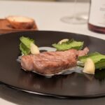秋風と東京タワー。運命の「クラレット風ロゼ」と至高の豚肉コンフィ、そして人参の新しい世界